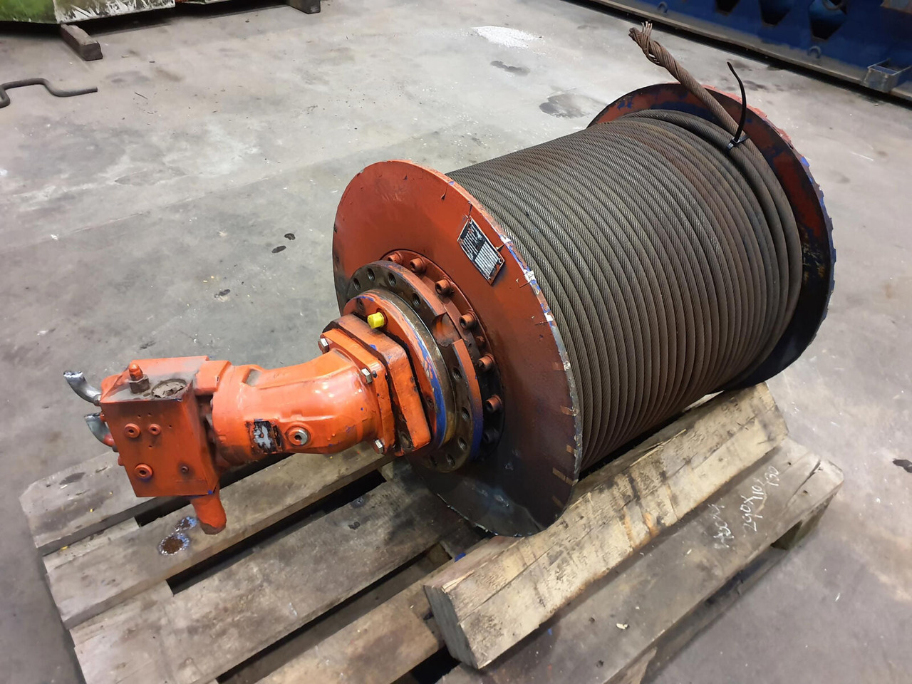 Terex AC 50 winch complete - Treuil pour Grue: photos 2 Terex AC 50 winch complete - Treuil pour Grue: photos 2