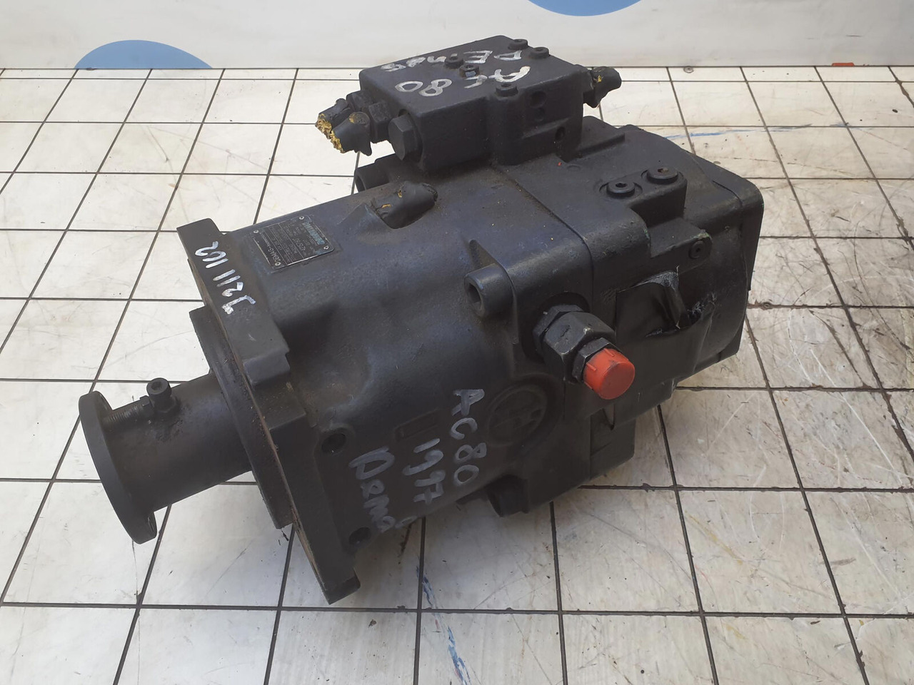 Terex AC 80 pump - Pompe hydraulique pour Grue: photos 1 Terex AC 80 pump - Pompe hydraulique pour Grue: photos 1