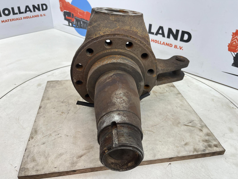Terex HC 340 Steering knuckle 12 holes axle 1 - Fusée d'essieu pour Grue: photos 2 Terex HC 340 Steering knuckle 12 holes axle 1 - Fusée d'essieu pour Grue: photos 2