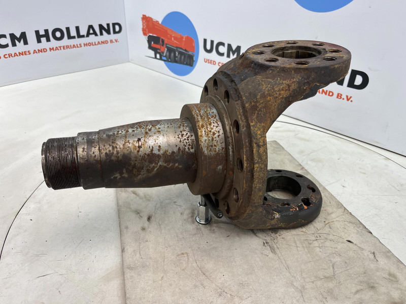 Terex HC 340 Steering knuckle 12 holes axle 2 - Fusée d'essieu pour Grue: photos 1 Terex HC 340 Steering knuckle 12 holes axle 2 - Fusée d'essieu pour Grue: photos 1