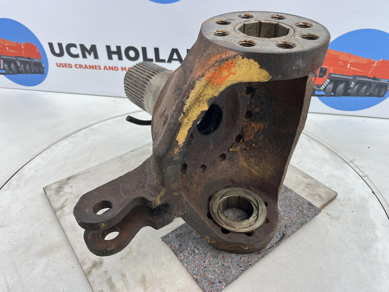 Terex HC 340 Steering knuckle 12 holes axle 3 - Fusée d'essieu pour Grue: photos 4 Terex HC 340 Steering knuckle 12 holes axle 3 - Fusée d'essieu pour Grue: photos 4