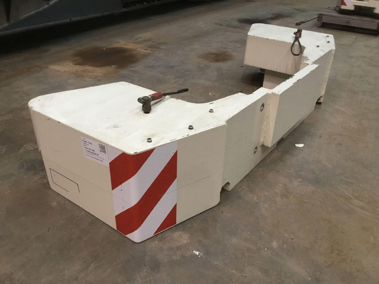 Terex Terex AC 40L counterweight 2T - Contrepoids pour Grue mobile: photos 2 Terex Terex AC 40L counterweight 2T - Contrepoids pour Grue mobile: photos 2