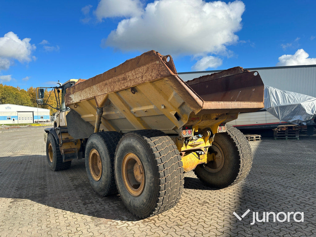 Dumper Bell B25D 6x6 - Tombereau articulé: photos 4 Dumper Bell B25D 6x6 - Tombereau articulé: photos 4