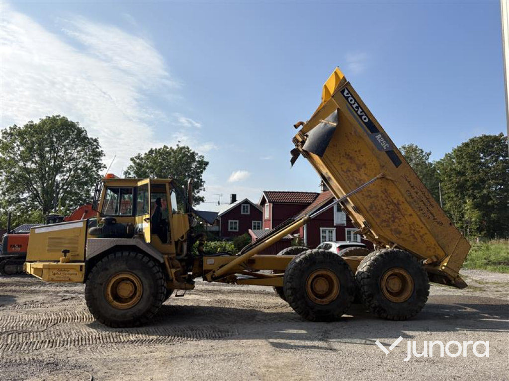 Dumper VOLVO 5350 6X6 (A25) - Tombereau articulé: photos 4 Dumper VOLVO 5350 6X6 (A25) - Tombereau articulé: photos 4
