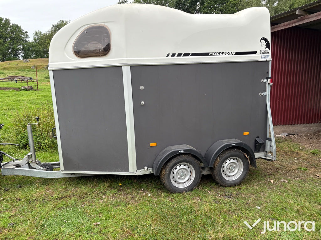 Hästtransport Cheval Liberte Gold Pullman V2 - Van chevaux: photos 2 Hästtransport Cheval Liberte Gold Pullman V2 - Van chevaux: photos 2