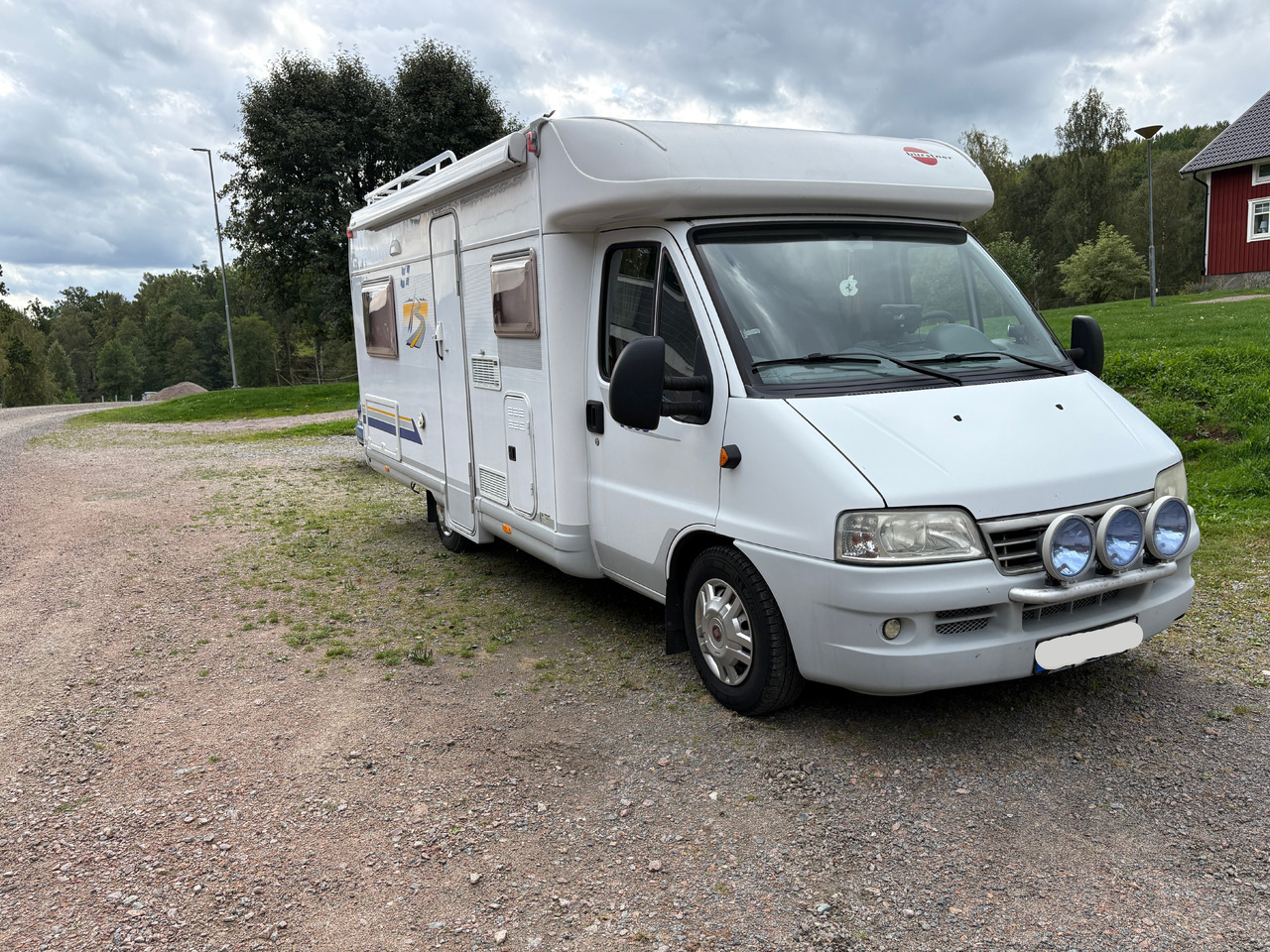 Husbil Bürstner Harmony 603 - Camping-car profilé: photos 4 Husbil Bürstner Harmony 603 - Camping-car profilé: photos 4