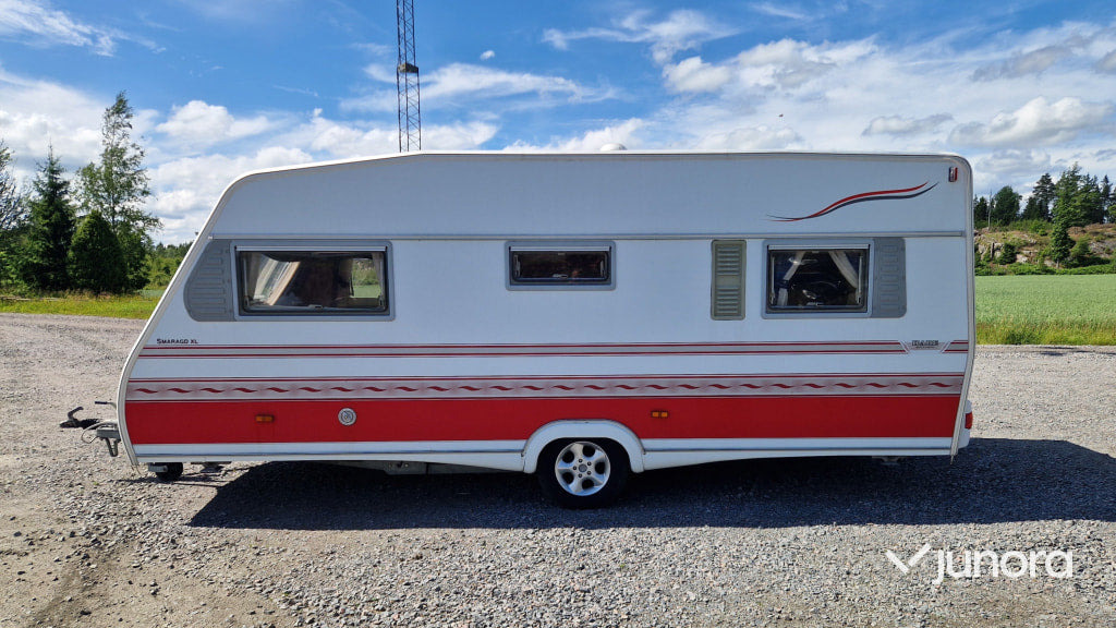 Husvagn Kabe Smaragd XL King Size - Caravane: photos 1 Husvagn Kabe Smaragd XL King Size - Caravane: photos 1