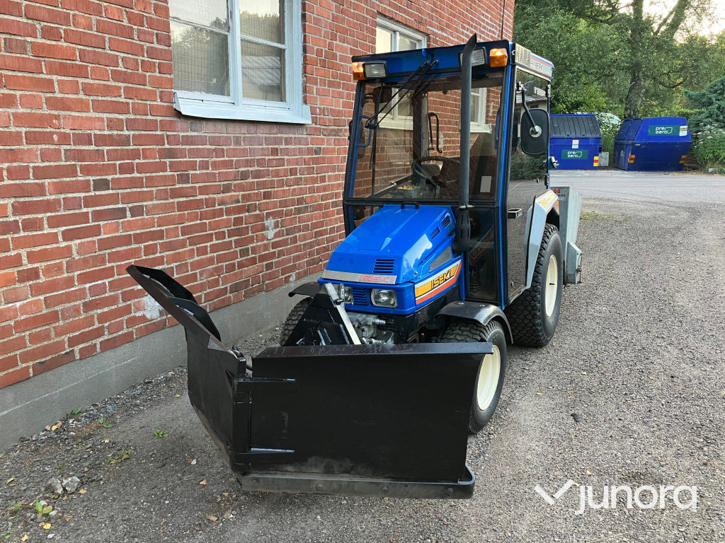 Iseki 318 4wd kompakttrakor - Micro tracteur: photos 1 Iseki 318 4wd kompakttrakor - Micro tracteur: photos 1