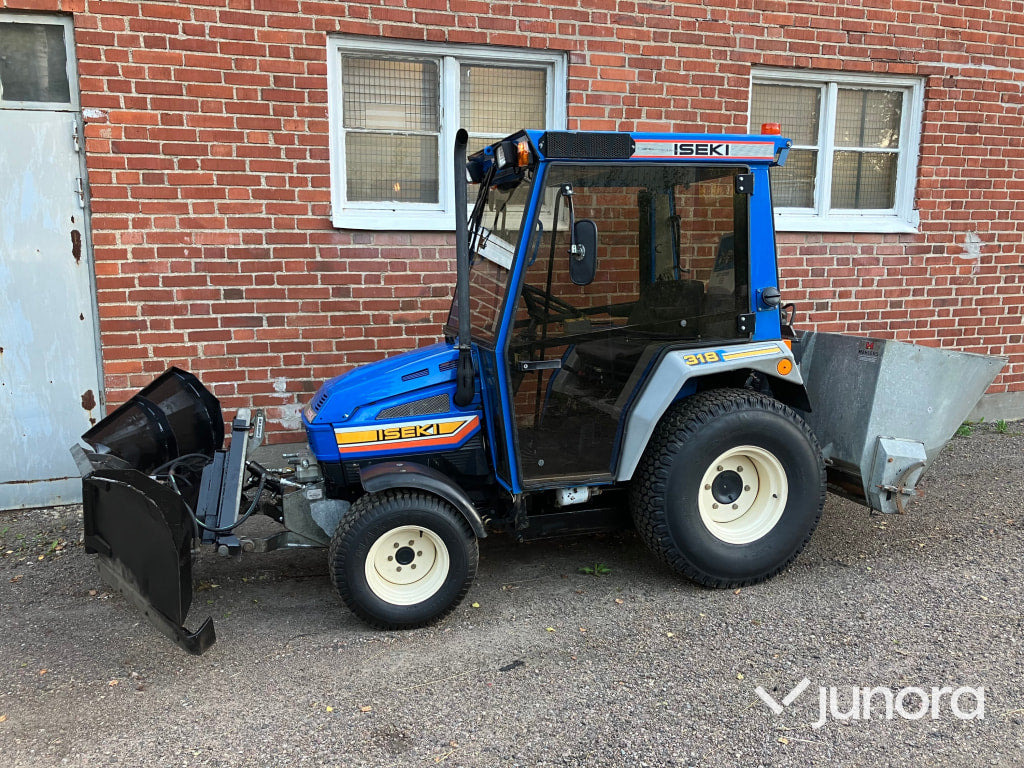 Iseki 318 4wd kompakttrakor - Micro tracteur: photos 3 Iseki 318 4wd kompakttrakor - Micro tracteur: photos 3