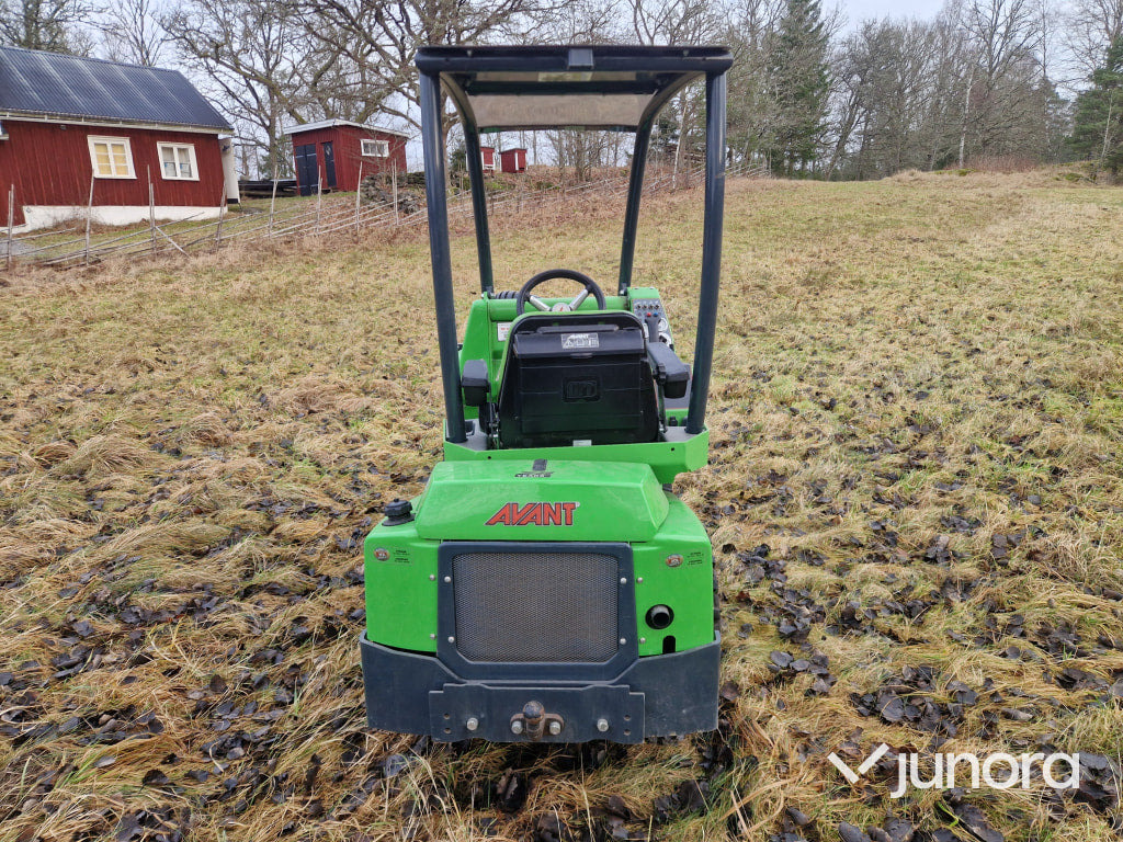 Kompaktlastare – Avant 420 (2016) - Chargeuse sur pneus télescopique: photos 5 Kompaktlastare – Avant 420 (2016) - Chargeuse sur pneus télescopique: photos 5