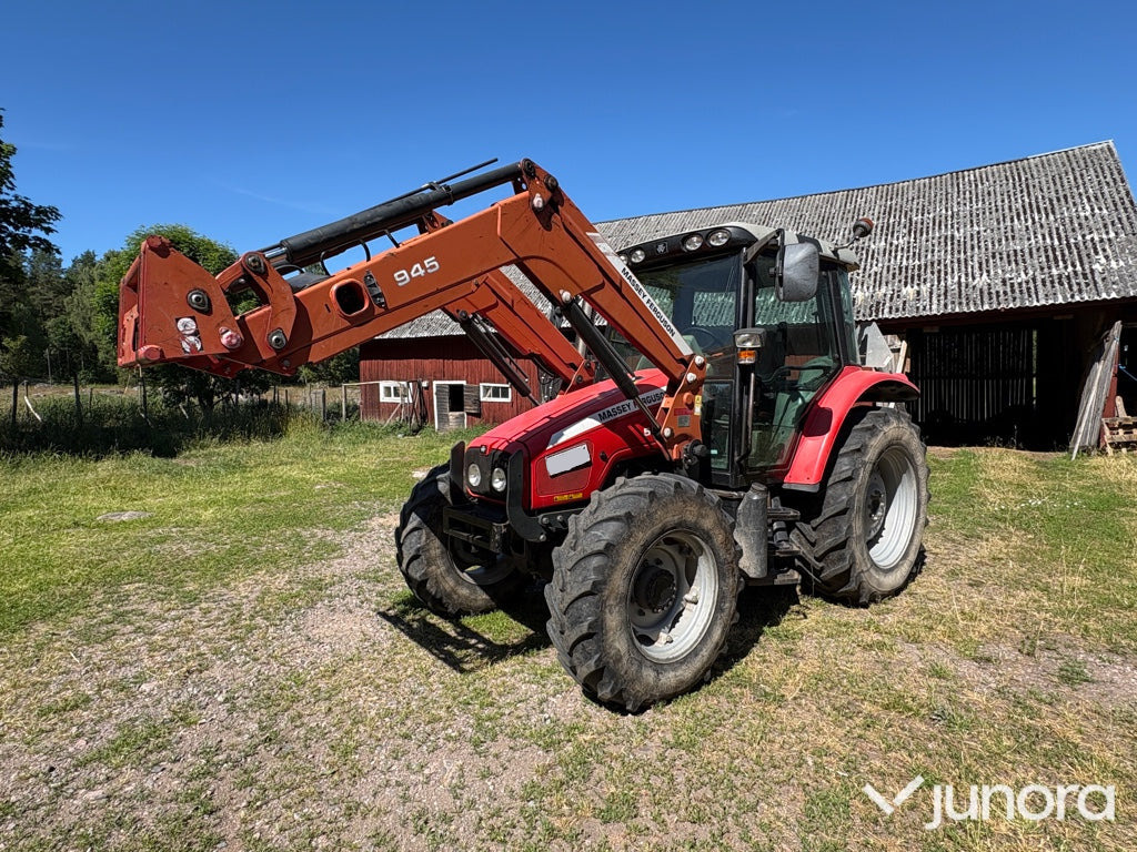 Massey Ferguson - Tracteur agricole: photos 1 Massey Ferguson - Tracteur agricole: photos 1