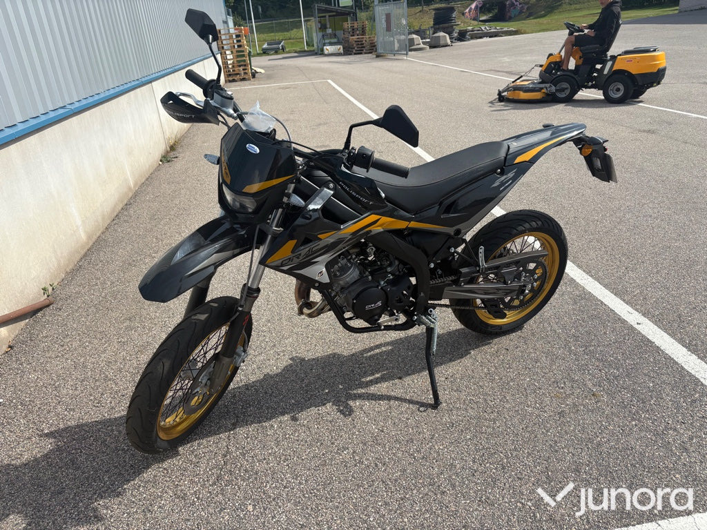 NY! EU moped Nightrider Rieju Drac - Motocyclette: photos 1 NY! EU moped Nightrider Rieju Drac - Motocyclette: photos 1