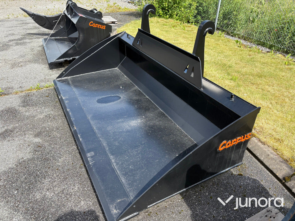 Planeringsskopa - Carrus 1300L - Godet pour chargeur: photos 3 Planeringsskopa - Carrus 1300L - Godet pour chargeur: photos 3