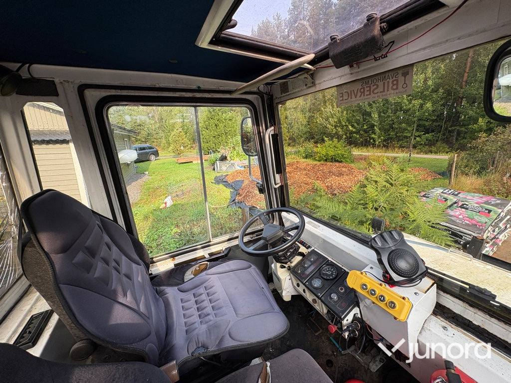 Crédit-bail  Plogbil - Bagagetruck Plogbil - Bagagetruck: photos 7