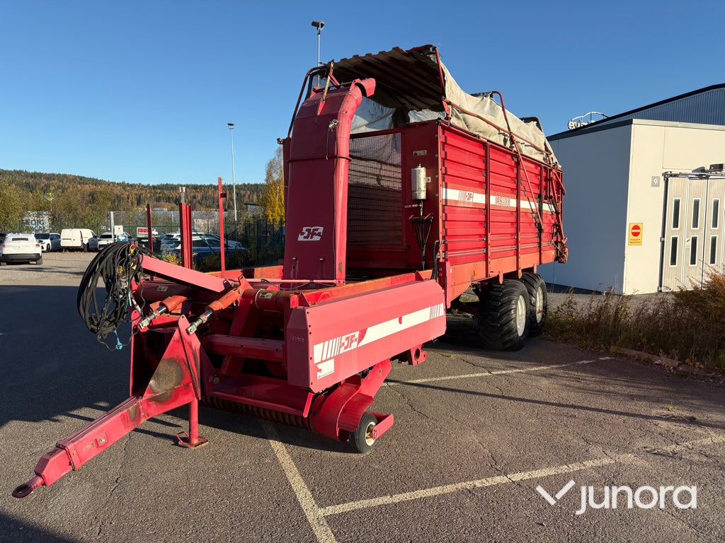 Självlastarvagn - JF ES 3500 - Autochargeuse: photos 3 Självlastarvagn - JF ES 3500 - Autochargeuse: photos 3