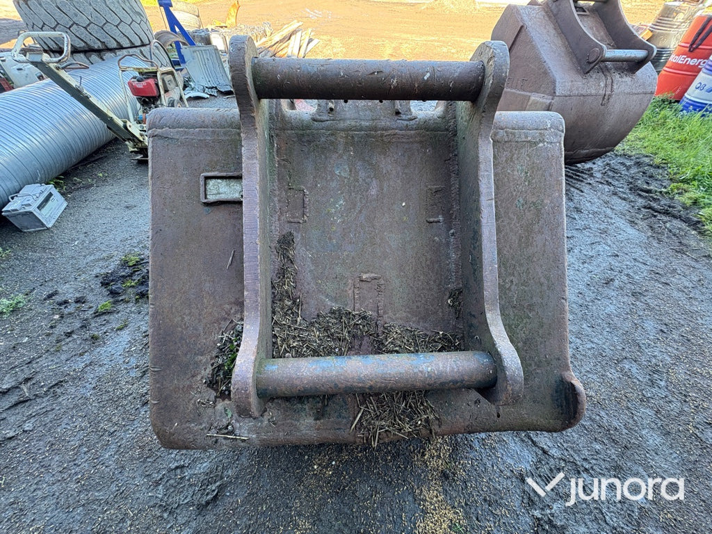 Skopa - S-70 fäste - Godet pour pelle: photos 4 Skopa - S-70 fäste - Godet pour pelle: photos 4