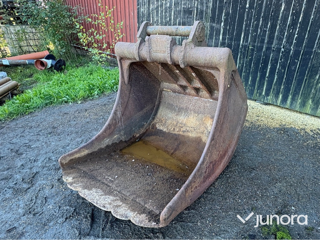 Skopa - S-70 fäste - Godet pour pelle: photos 1 Skopa - S-70 fäste - Godet pour pelle: photos 1