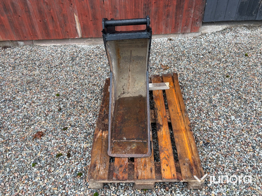 Smalskopa - Godet pour pelle: photos 3 Smalskopa - Godet pour pelle: photos 3