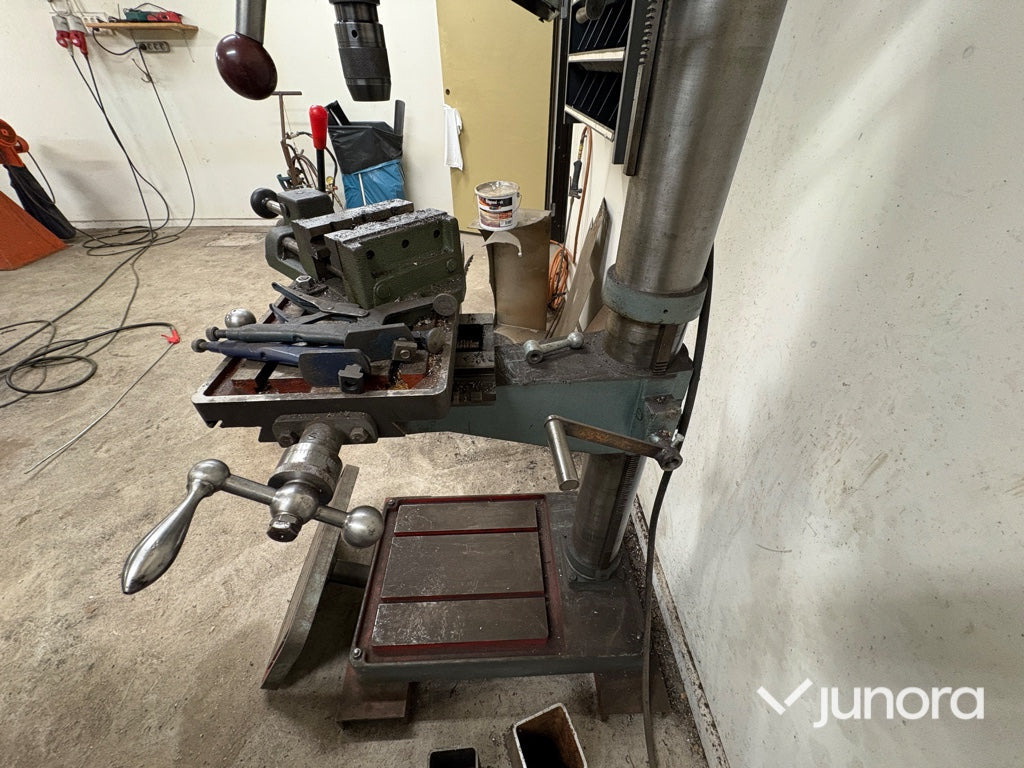 Strands pelarborrmaskin - Machine-outil: photos 3 Strands pelarborrmaskin - Machine-outil: photos 3