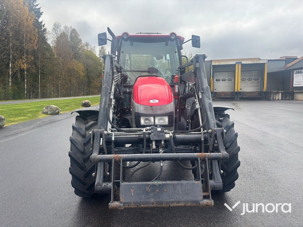 Tracteur agricole Traktor - McCormick C100 Max med lastare: photos 11 Tracteur agricole Traktor - McCormick C100 Max med lastare: photos 11