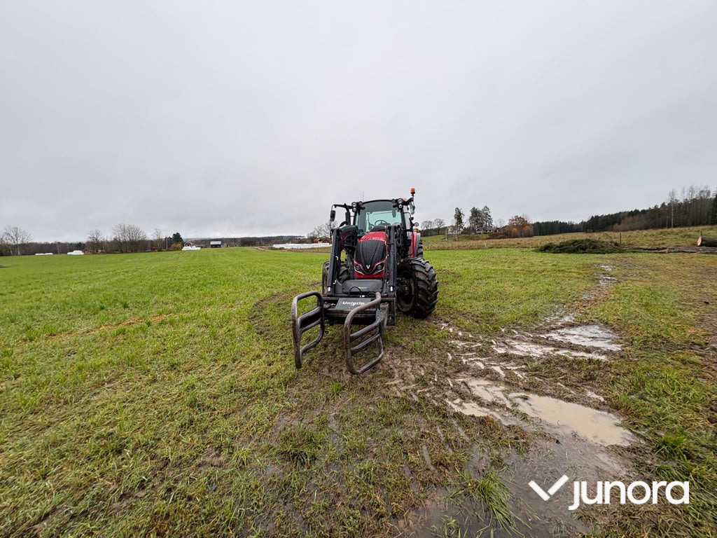 Traktor - Valtra A115 - Tracteur agricole: photos 3 Traktor - Valtra A115 - Tracteur agricole: photos 3