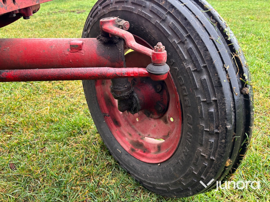 Tracteur agricole Traktor - Volvo BM, 400 Buster: photos 29