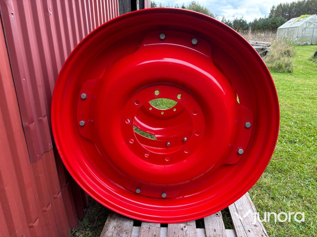 Traktorfälgar Gripen Wheels - Jante pour Machine agricole: photos 2 Traktorfälgar Gripen Wheels - Jante pour Machine agricole: photos 2