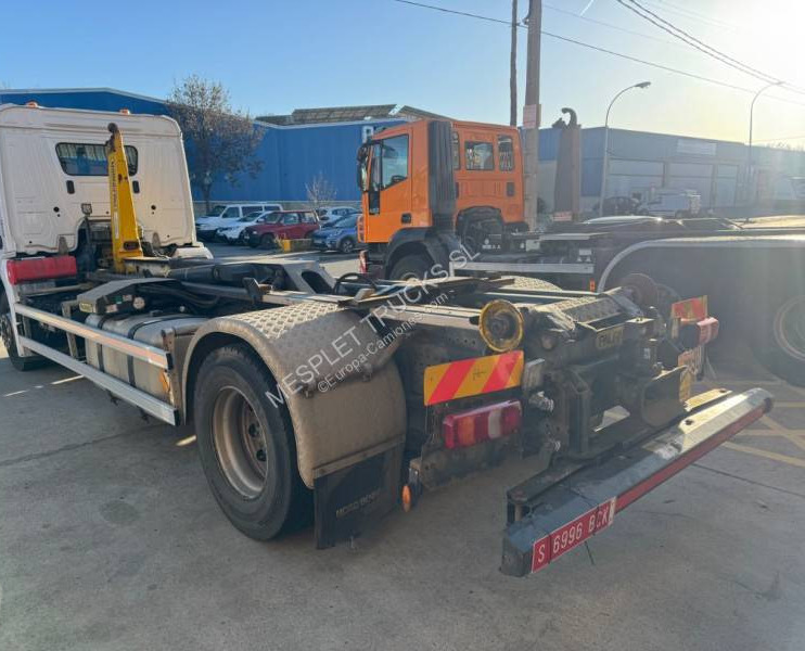 Crédit-bail Mercedes Antos 1843 Mercedes Antos 1843: photos 10