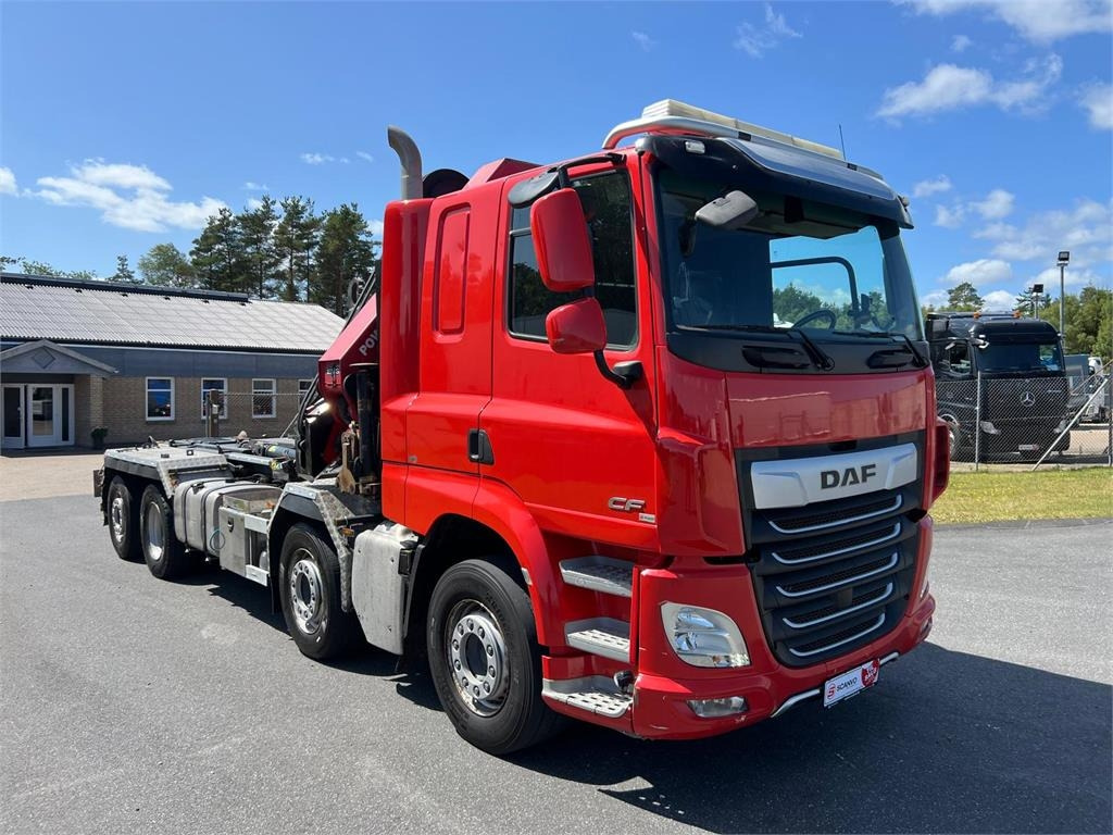 DAF CF 480 FAX 8x2*6 - Camion multibenne: photos 4 DAF CF 480 FAX 8x2*6 - Camion multibenne: photos 4