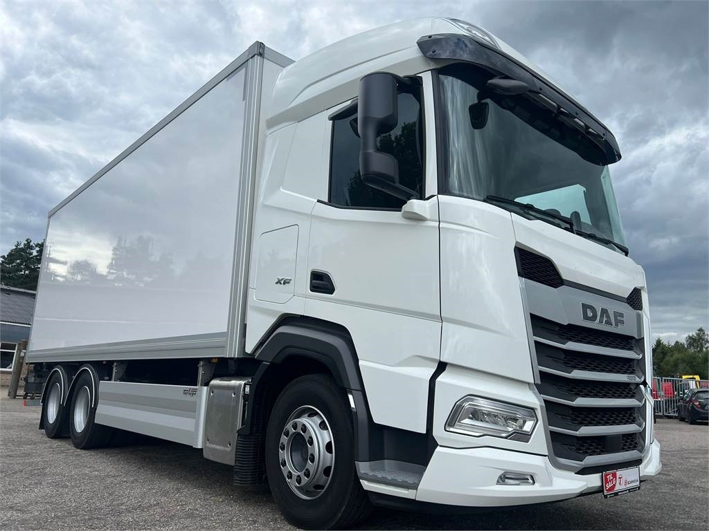 DAF XF480 FAS 6x2 - Camion fourgon: photos 4 DAF XF480 FAS 6x2 - Camion fourgon: photos 4
