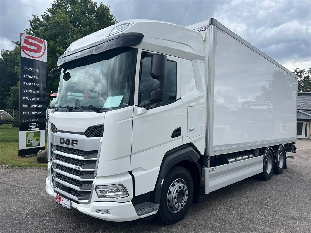 DAF XF480 FAS 6x2 - Camion fourgon: photos 1 DAF XF480 FAS 6x2 - Camion fourgon: photos 1