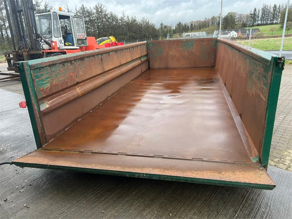 Jøni 6000mm - 14m3 - 2-delt pendel - Carrosserie fourgon: photos 4 Jøni 6000mm - 14m3 - 2-delt pendel - Carrosserie fourgon: photos 4