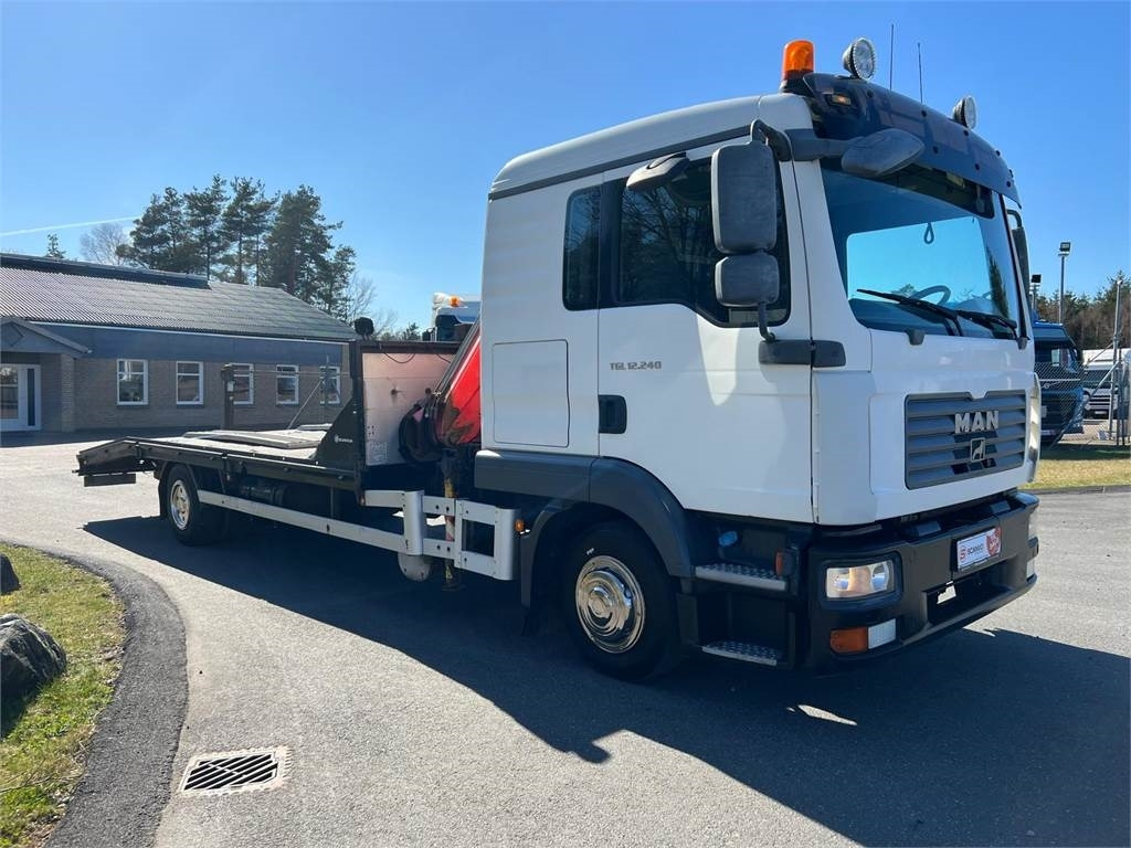 MAN TGL 12-240 4x2 BL - Fassi kran - Camion porte-voitures: photos 2 MAN TGL 12-240 4x2 BL - Fassi kran - Camion porte-voitures: photos 2