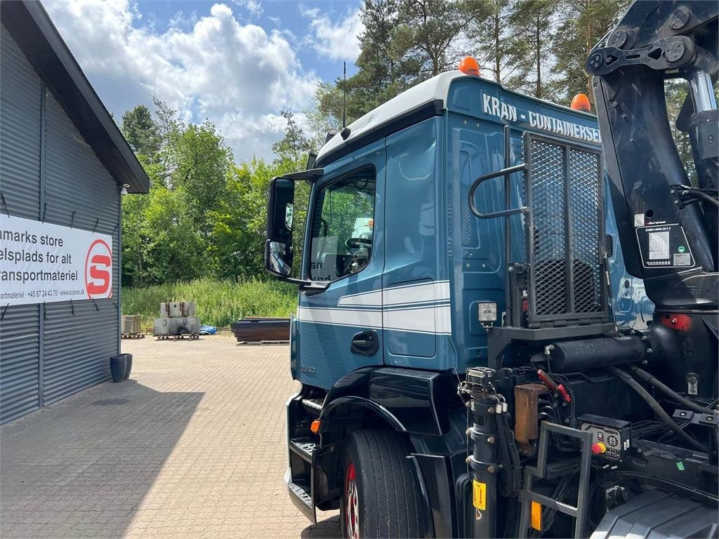 Mercedes-Benz Antos 2540 L - Hiab 232E5 kran - Camion multibenne: photos 5 Mercedes-Benz Antos 2540 L - Hiab 232E5 kran - Camion multibenne: photos 5