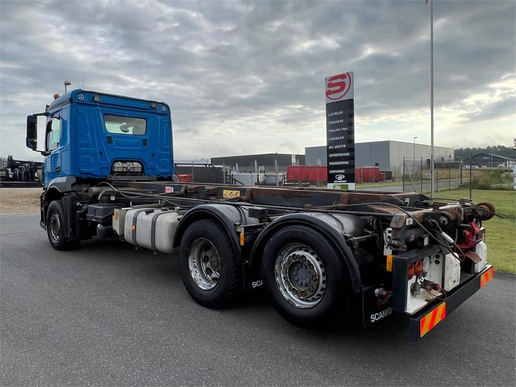 Mercedes-Benz Antos 2546 L - Camion multibenne: photos 2 Mercedes-Benz Antos 2546 L - Camion multibenne: photos 2