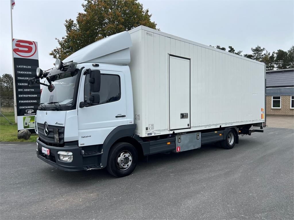Mercedes-Benz Atego 1224 LnR - Camion fourgon: photos 1 Mercedes-Benz Atego 1224 LnR - Camion fourgon: photos 1