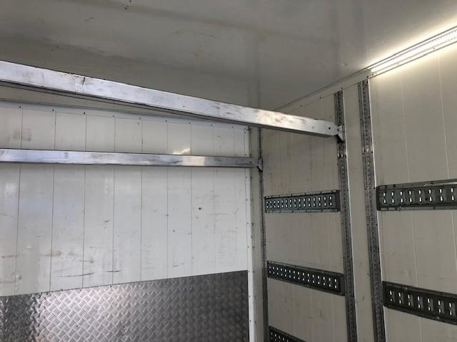 Mercedes-Benz Econic 1827 L - Camion fourgon: photos 4 Mercedes-Benz Econic 1827 L - Camion fourgon: photos 4