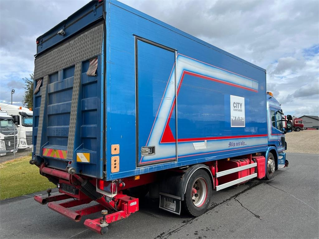 Scania P320 DB 4x2 MLB - low entry - Camion fourgon: photos 2 Scania P320 DB 4x2 MLB - low entry - Camion fourgon: photos 2