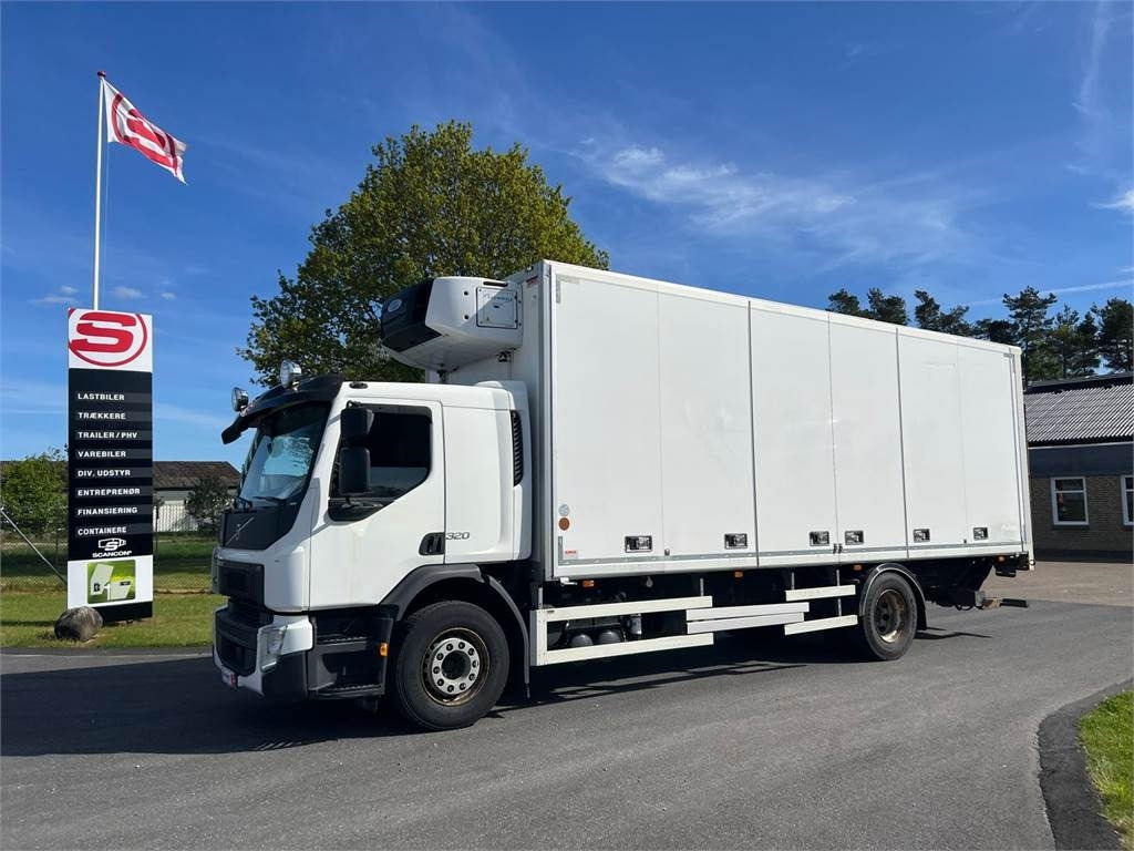 Volvo FE320 18 ton - Camion frigorifique: photos 1 Volvo FE320 18 ton - Camion frigorifique: photos 1