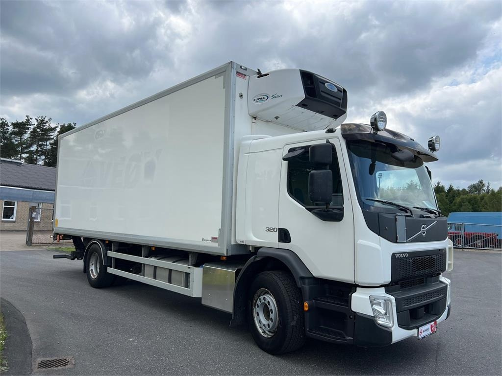 Volvo FE320 18 ton - Camion frigorifique: photos 2 Volvo FE320 18 ton - Camion frigorifique: photos 2