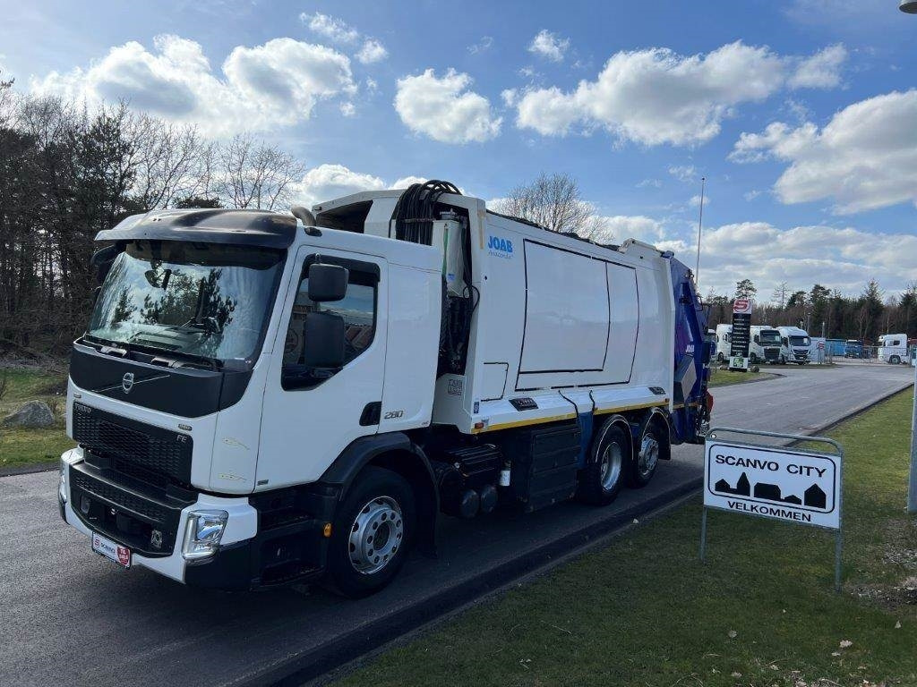 Volvo FE320 - Joab 20,8m3 Anaconda MD - Benne à ordures ménagères: photos 1 Volvo FE320 - Joab 20,8m3 Anaconda MD - Benne à ordures ménagères: photos 1