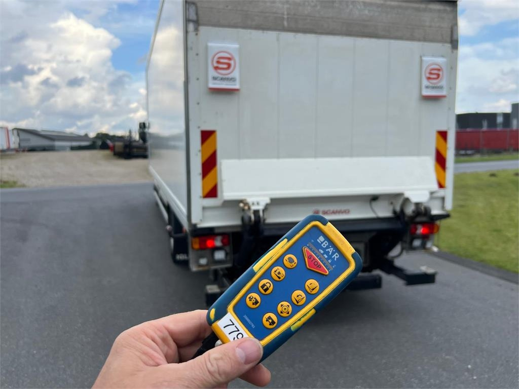 Volvo FL 250 16 ton - Camion frigorifique: photos 4 Volvo FL 250 16 ton - Camion frigorifique: photos 4