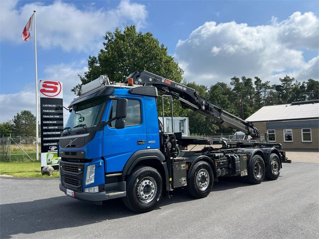 Volvo FM460 - Hiab 302EP 5 kran - Camion multibenne: photos 1 Volvo FM460 - Hiab 302EP 5 kran - Camion multibenne: photos 1
