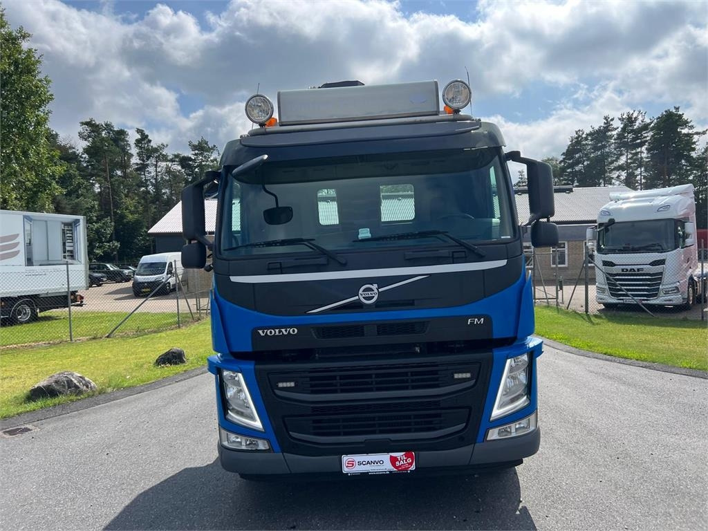 Volvo FM460 - Hiab 302EP 5 kran - Camion multibenne: photos 4 Volvo FM460 - Hiab 302EP 5 kran - Camion multibenne: photos 4