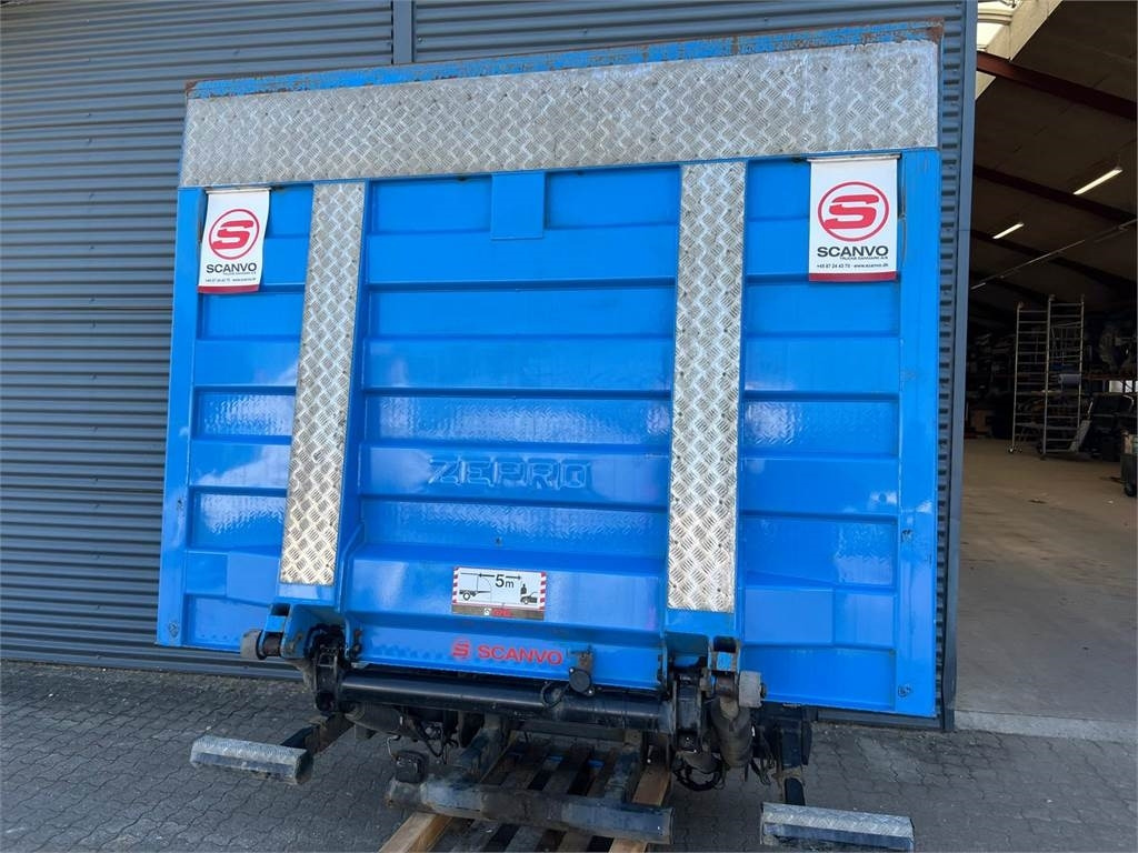 Zepro Z2500-150 MA lift - Hayon élévateur pour Engins de chantier: photos 3 Zepro Z2500-150 MA lift - Hayon élévateur pour Engins de chantier: photos 3