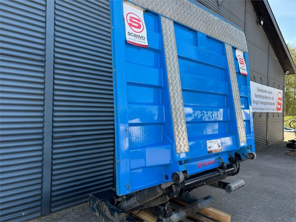 Zepro Z2500-150 MA lift - Hayon élévateur pour Engins de chantier: photos 1 Zepro Z2500-150 MA lift - Hayon élévateur pour Engins de chantier: photos 1