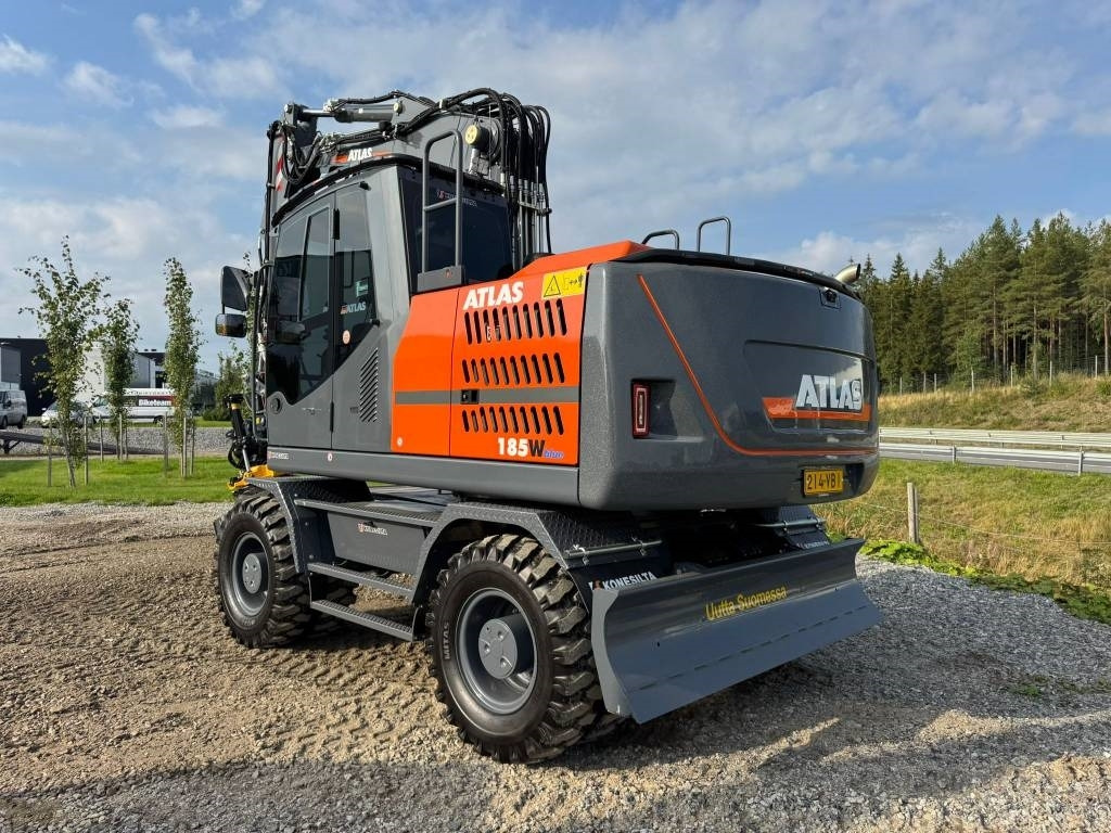 Atlas 185 W UUSI, TULE KOEAJOLLE! - Pelle sur pneus: photos 3 Atlas 185 W UUSI, TULE KOEAJOLLE! - Pelle sur pneus: photos 3