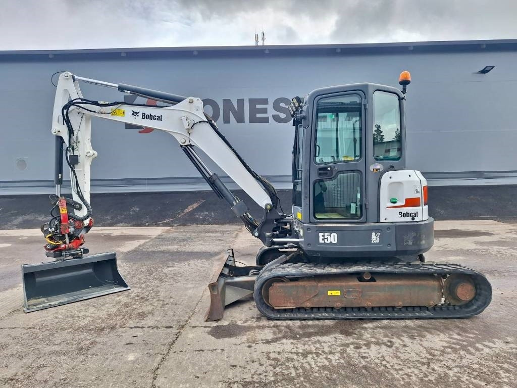 Bobcat E50 RASVARI YMS. - Mini pelle: photos 1 Bobcat E50 RASVARI YMS. - Mini pelle: photos 1