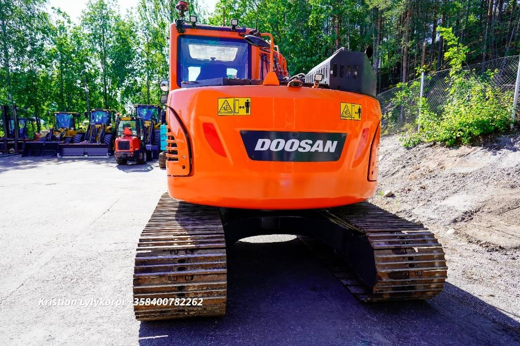 Doosan DX140LCR-5 - Pelle sur chenille: photos 4 Doosan DX140LCR-5 - Pelle sur chenille: photos 4