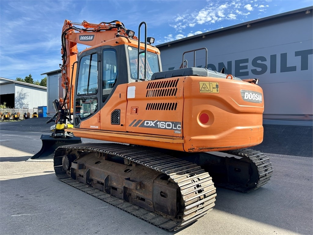 Doosan DX160LC-3 KALLISTAJA+PYÖRITTÄJÄ - Pelle sur chenille: photos 2 Doosan DX160LC-3 KALLISTAJA+PYÖRITTÄJÄ - Pelle sur chenille: photos 2